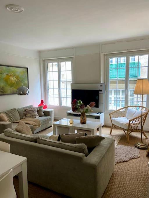 T4 Lumineux Et Spacieux Intra-muros Proche Plages Apartment *
